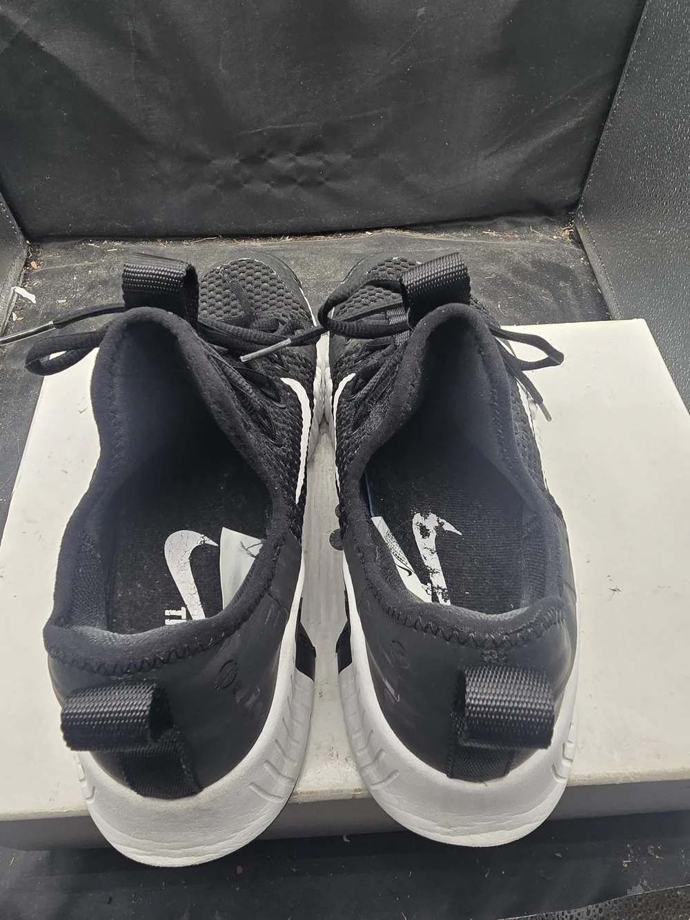Nike Black and White Knit Athletic Sneakers with Swoosh‎